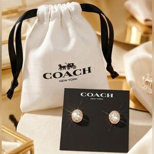 ​NWT Coach Gold Signature Logo Oval Crystal Halo Stud Earrings + Dust Bag